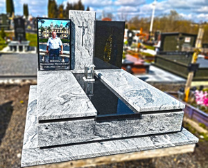 Виготовлення європейських подвійних надмогильних памятників з граніту. Львів. Виготовлення європейських подвійних надгробних памятників - Львів.